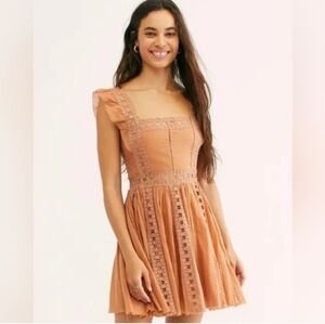 Elegant Terracotta Lace Mini Dress